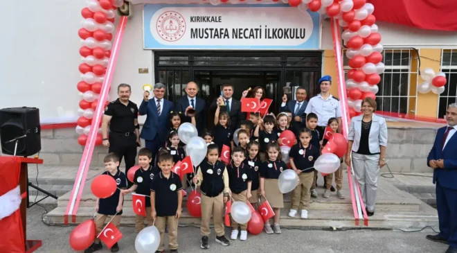 Kırıkkale’de ilk ders zili coşkuyla çaldı